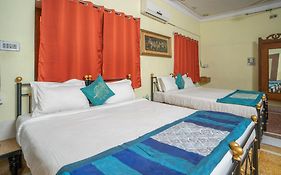 Hotel Ambavgarh Palace